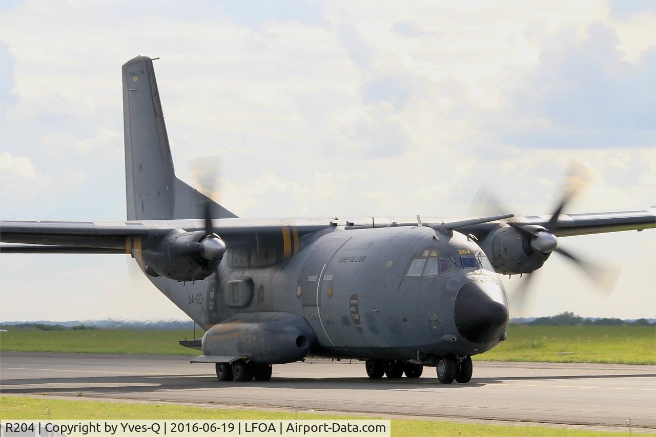 R204, Transall C-160R C/N 204, Transall C-160R, Taxiing to parking area, Avord Air Base 702 (LFOA) Open day 2016