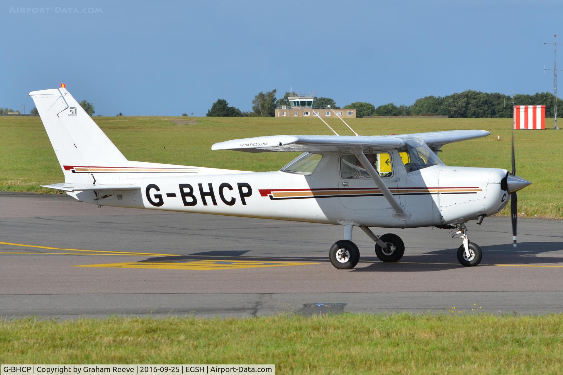 G-BHCP, 1979 Reims F152 C/N 1640, Departing from Norwich.