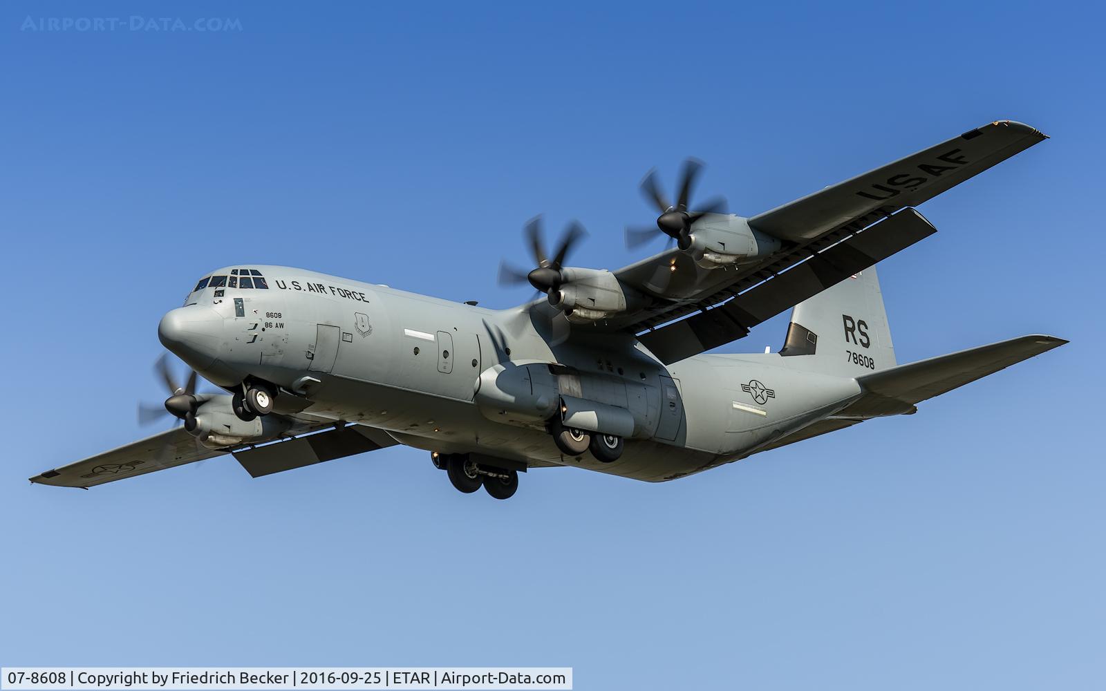 07-8608, 2009 Lockheed Martin C-130J-30 Super Hercules C/N 382-5622, on final RW27
