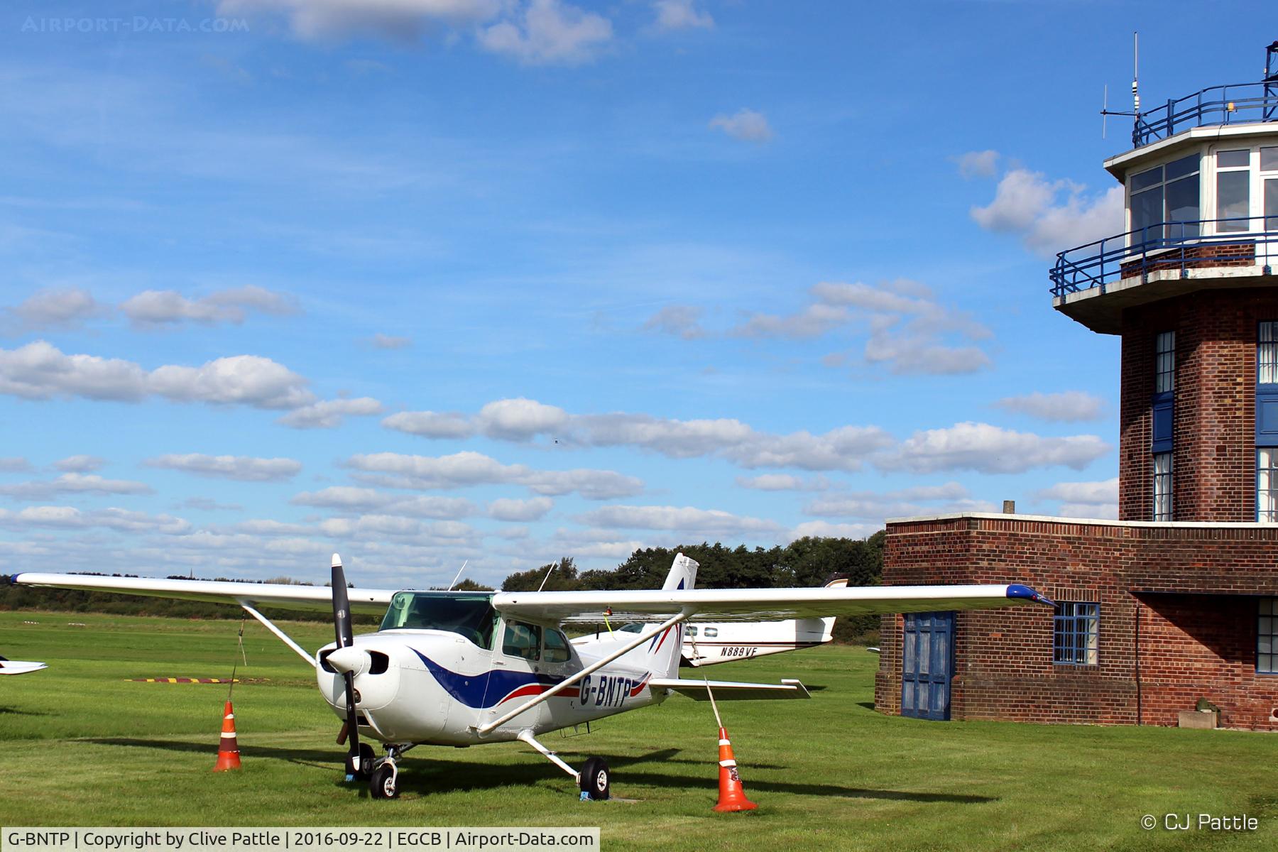 G-BNTP, 1978 Cessna 172N Skyhawk C/N 172-72030, At the City Airport Manchester,  Barton EGCB