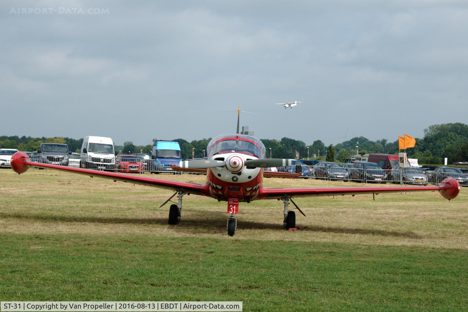 ST-31, SIAI-Marchetti SF-260M C/N 10-31, SIAI-Marchetti SF.260M+ of the Belgian Air Force at the 2016 Schaffen-Diest Old-timer Fly-in
