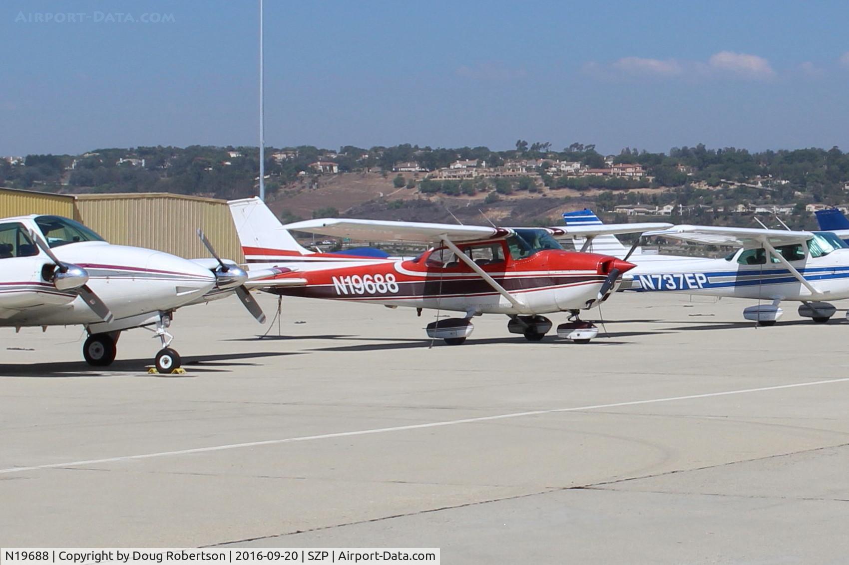 N19688, 1972 Cessna 172L C/N 17260671, 1972 Cessna 172L SKYHAWK, Lycoming O-320-E2D 150 Hp