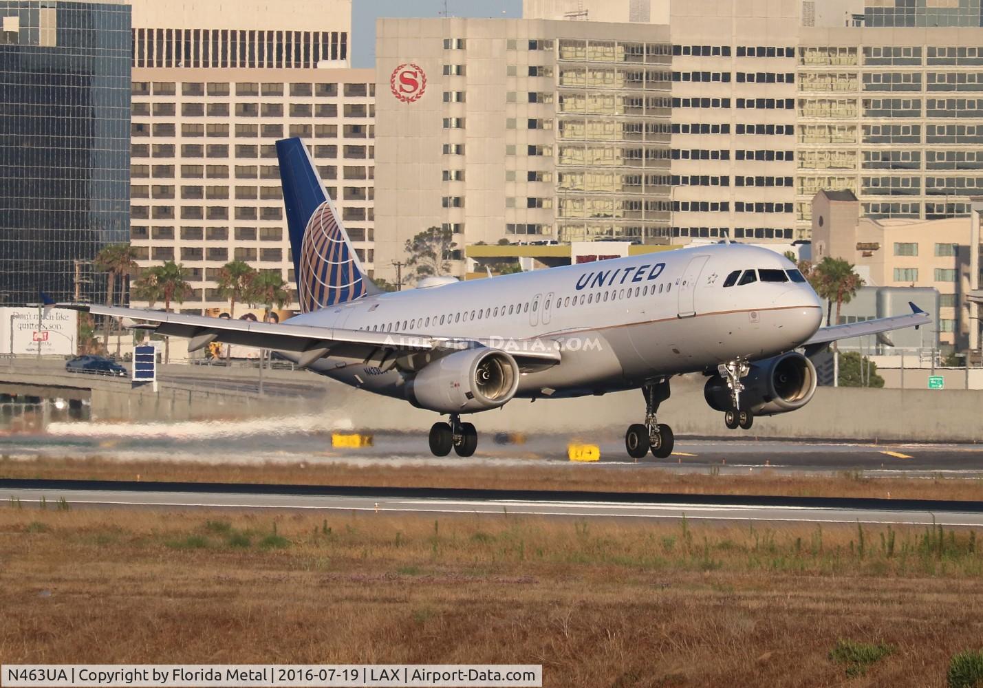 N463UA, 2000 Airbus A320-232 C/N 1282, United