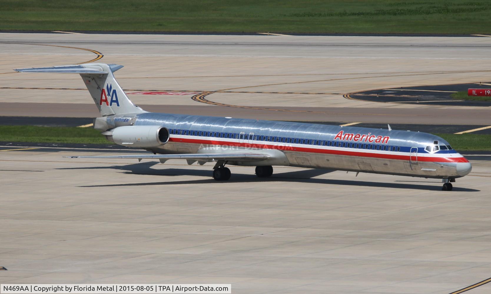 N469AA, 1988 McDonnell Douglas MD-82 (DC-9-82) C/N 49599, American