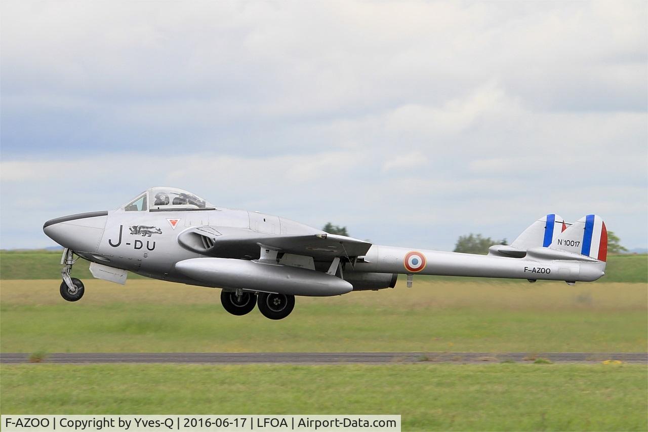F-AZOO, De Havilland (FFA) Vampire FB.6 (DH-100) C/N 636, De Havilland (FFA) Vampire FB.6 (DH-100), Landing rwy 24, Avord Air Base 702 (LFOA) Open day 2016