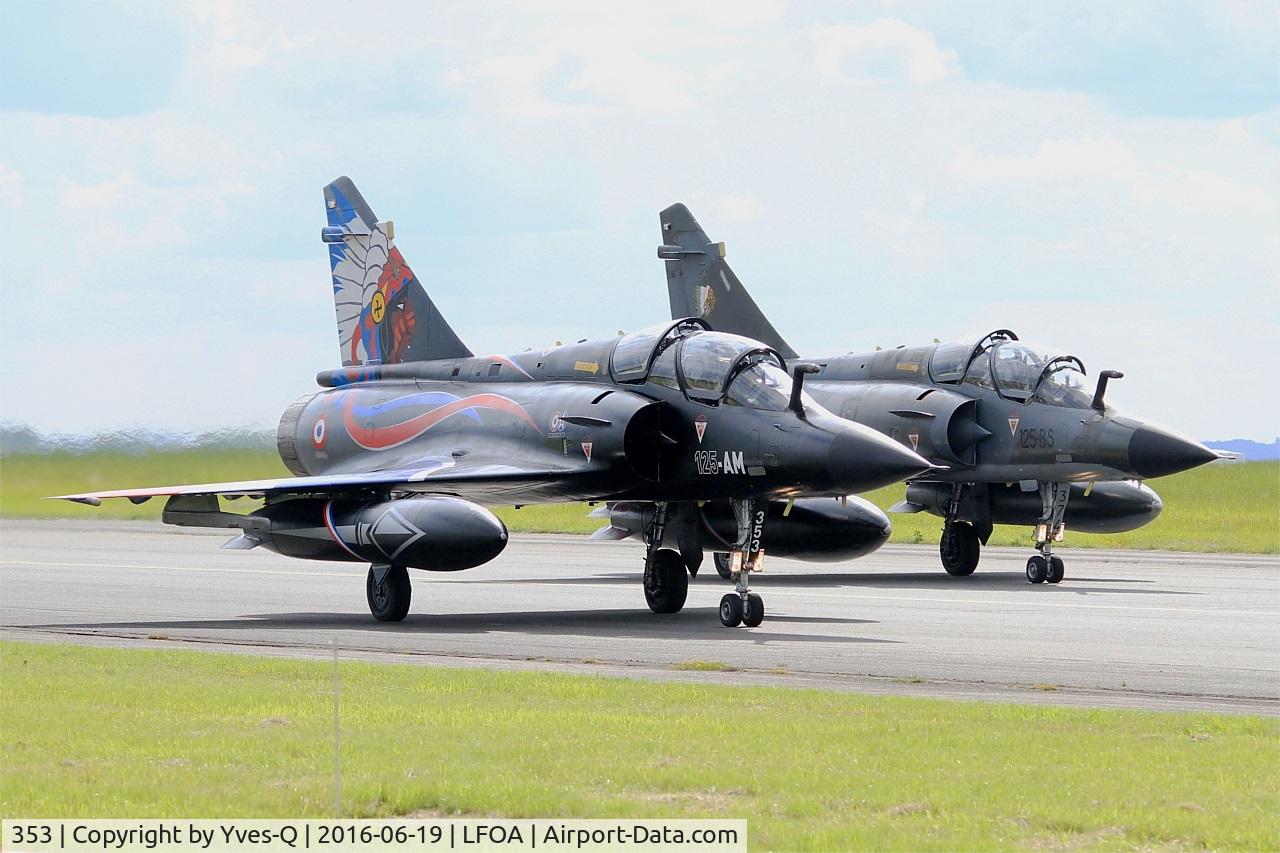 353, Dassault Mirage 2000N C/N 315, Dassault Mirage 2000N, Taxiing to parking area, Avord Air Base 702 (LFOA) Open day 2016