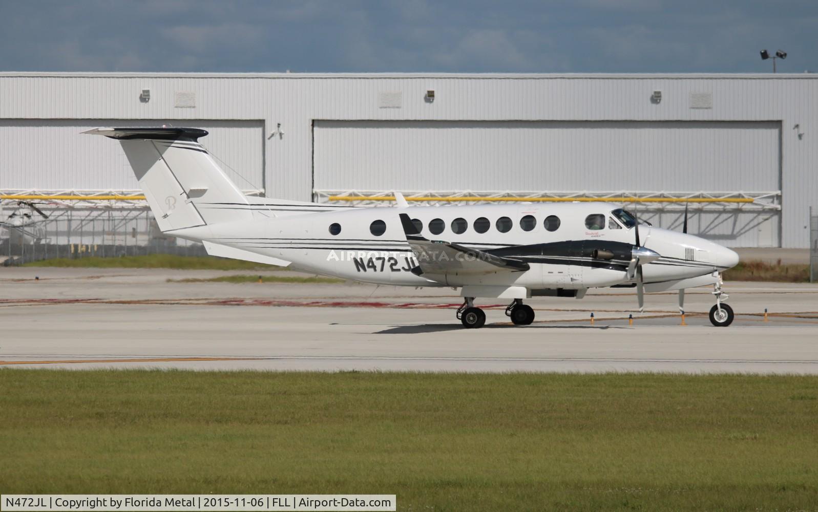 N472JL, Hawker Beechcraft Corp B300C King Air C/N FM-50, Beech 350