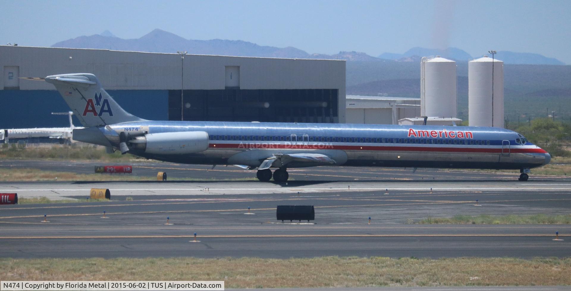 N474, 1988 McDonnell Douglas MD-82 (DC-9-82) C/N 49649, American
