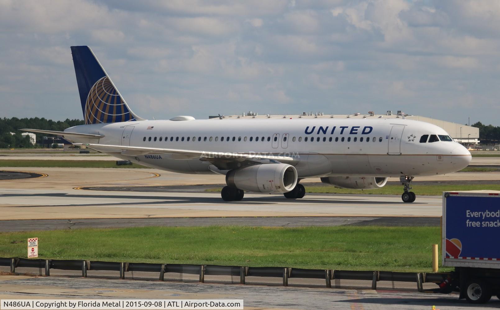 N486UA, 2001 Airbus A320-232 C/N 1620, United