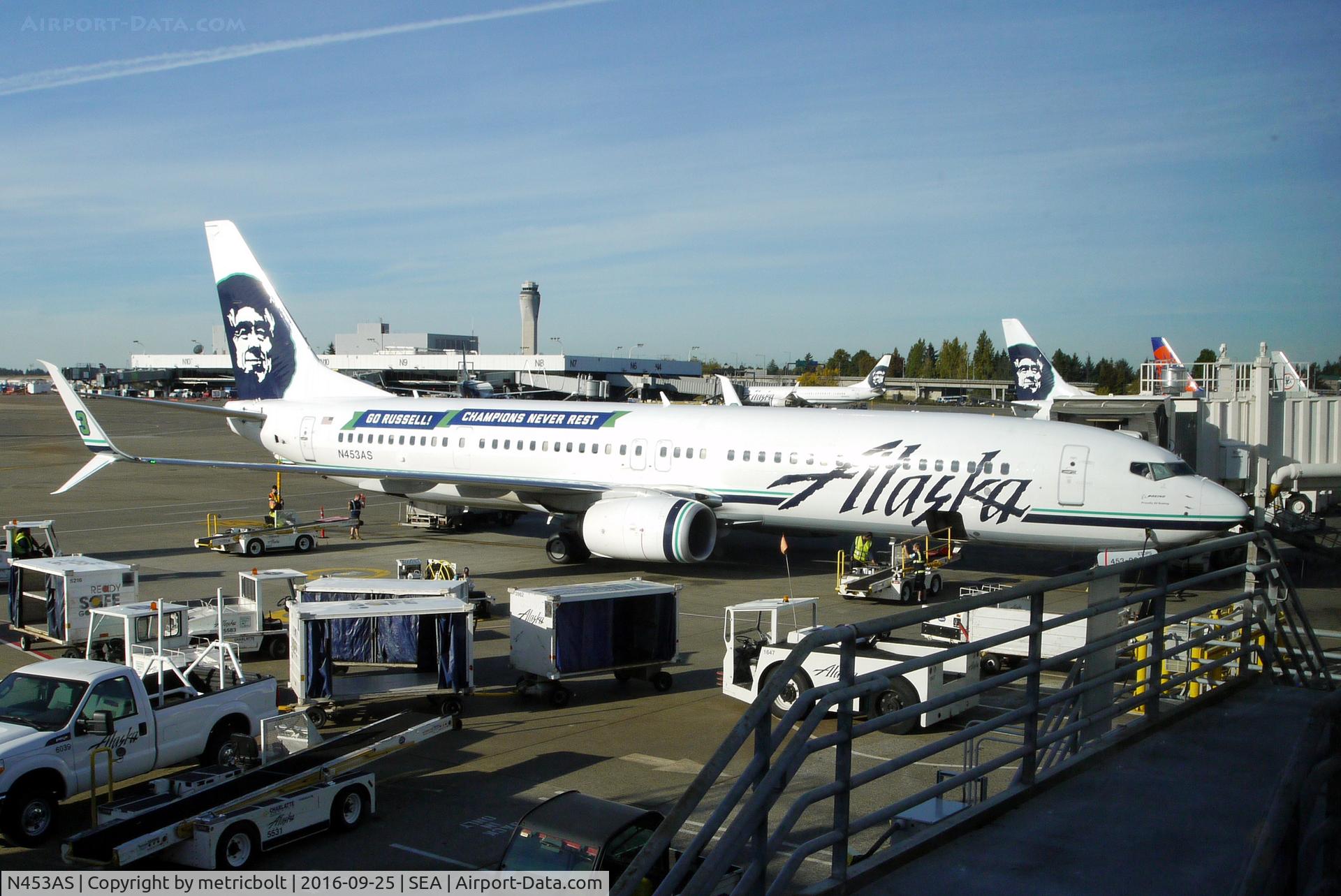 N453AS, 2014 Boeing 737-990/ER C/N 36354, At SeaTac