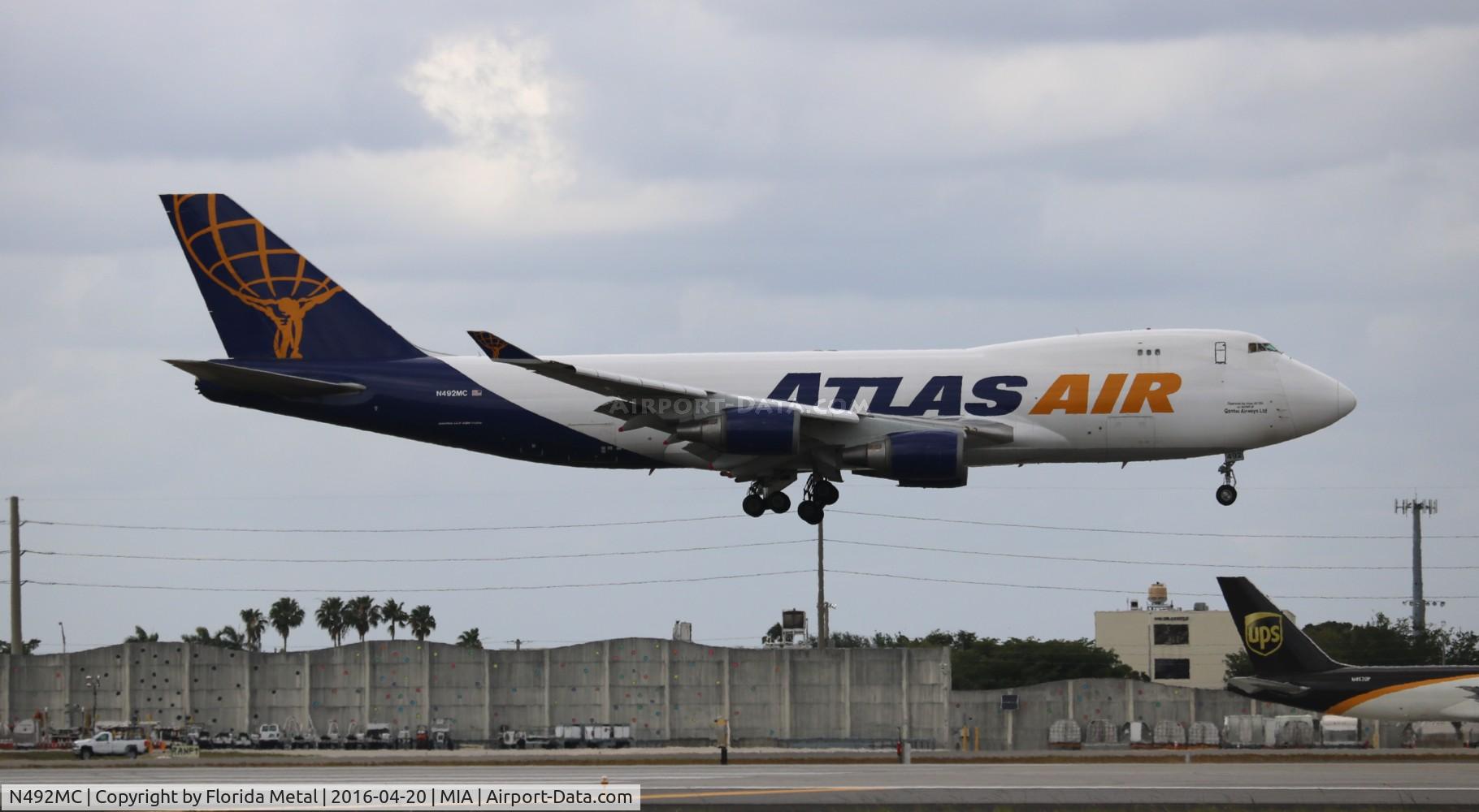 N492MC, 1998 Boeing 747-47UF C/N 29253, Atlas
