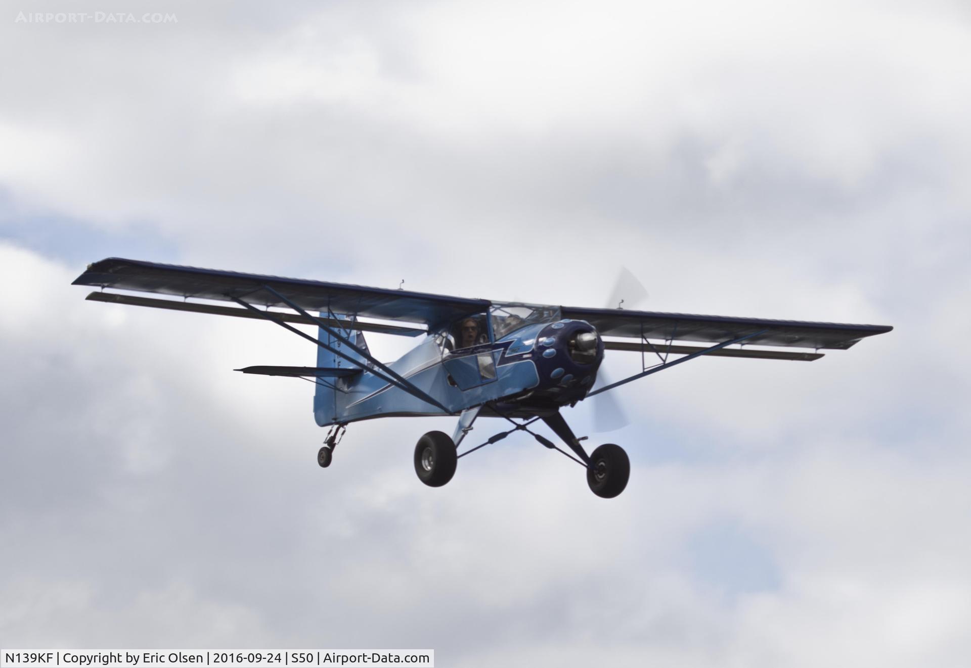 N139KF, 1993 Denney Kitfox Model 4 Speedster C/N KCS139, Kitfox on final for S50.