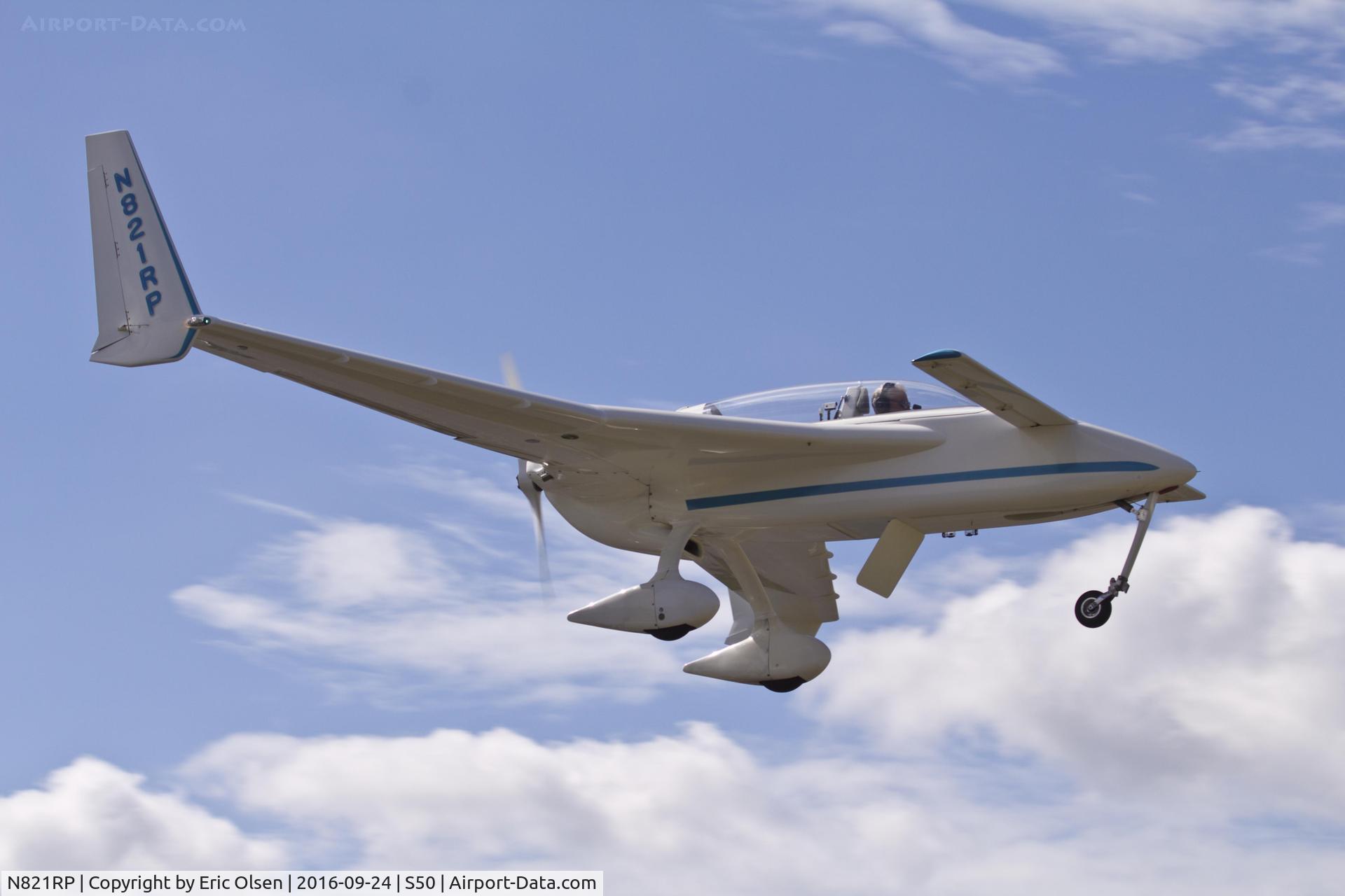 N821RP, 1997 Rutan Long-EZ C/N 92948, Long-EZ on final at S50.