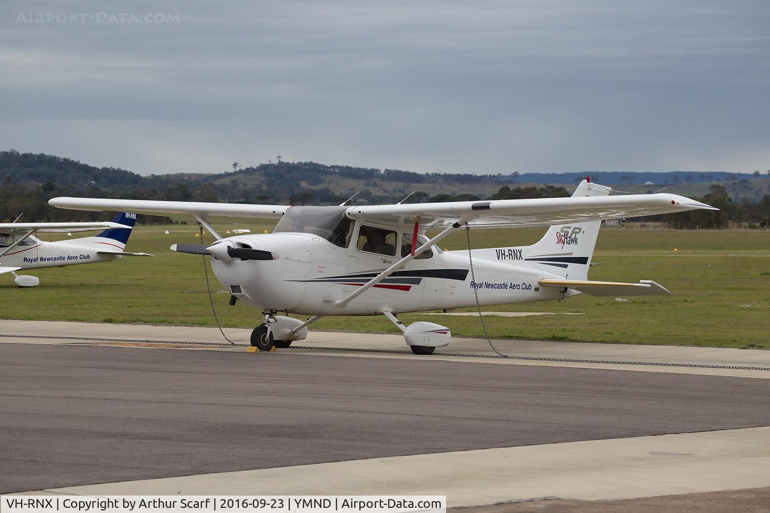 VH-RNX, 2002 Cessna 172S C/N 172S9200, Maitland NSW