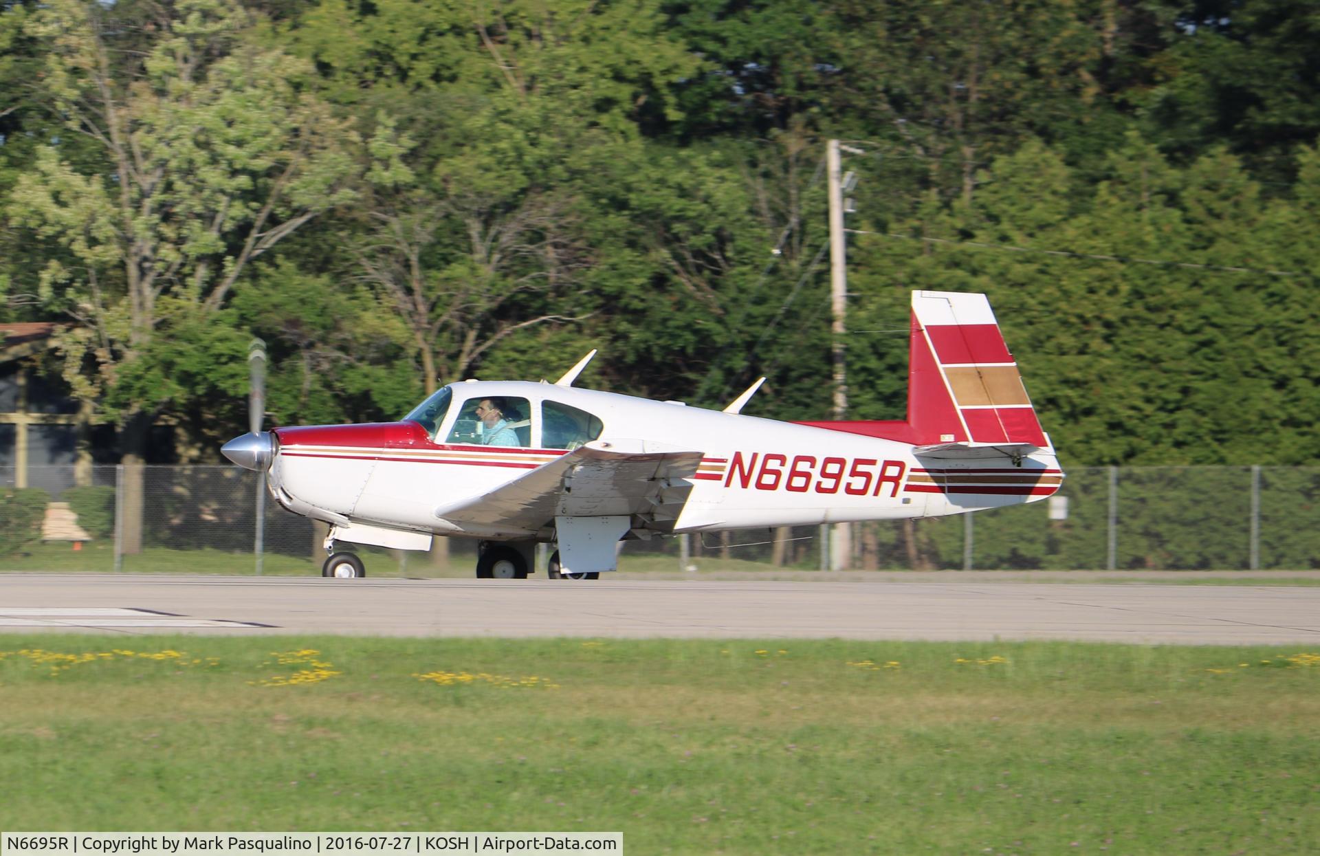 N6695R, 1964 Mooney M20E C/N 438, Mooney M20E