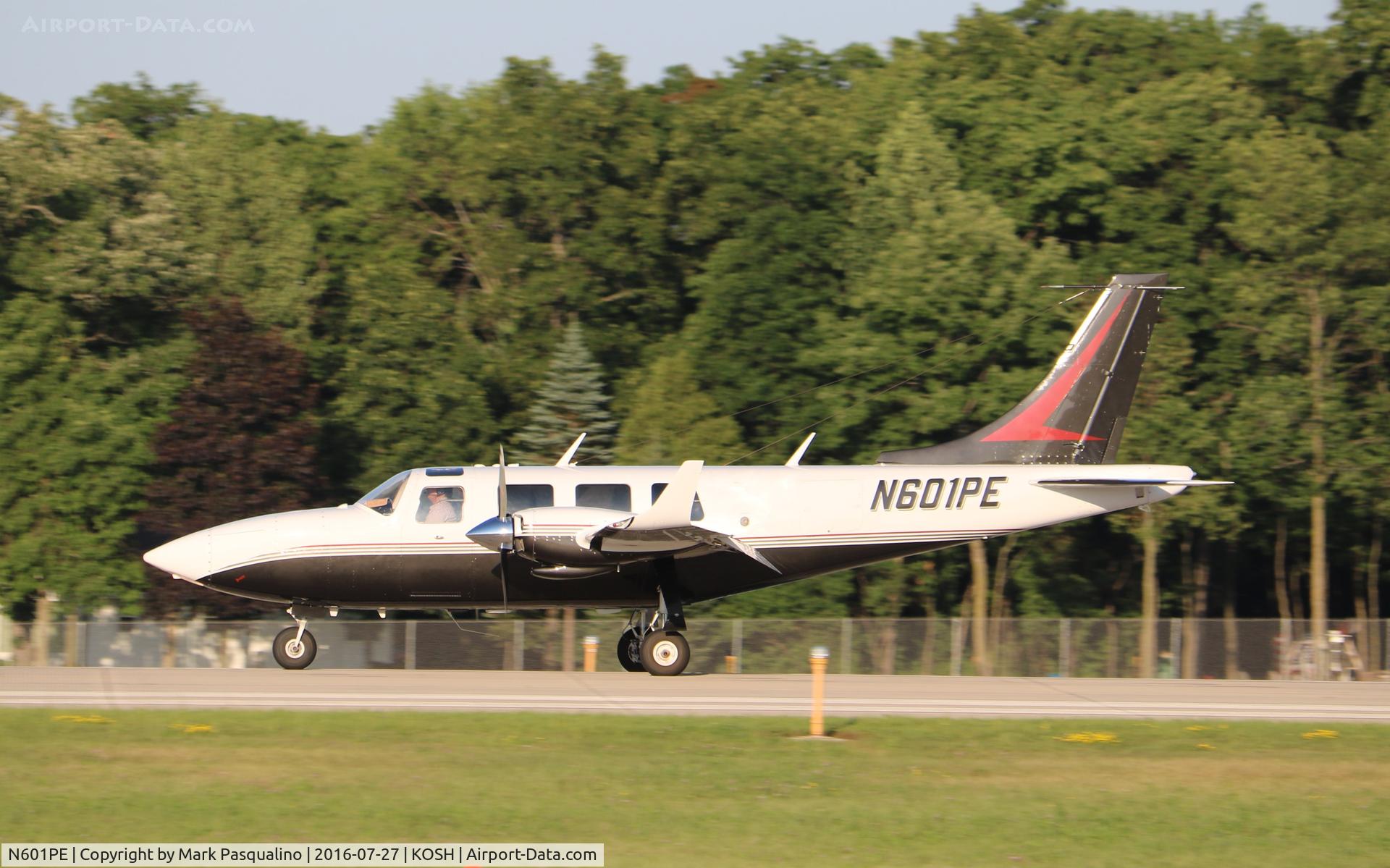 N601PE, 1977 Smith Aerostar 601P C/N 61P-0421-153, Aerostar 601P
