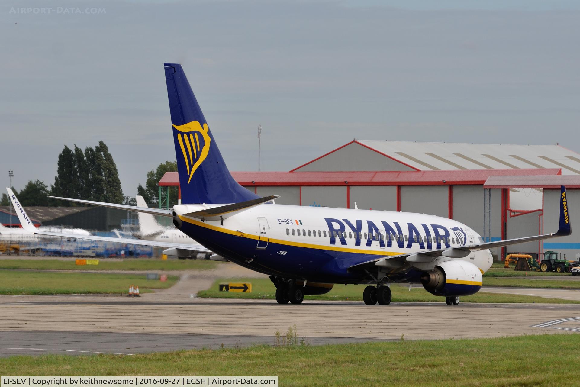 EI-SEV, 1999 Boeing 737-73S C/N 29078, NCFC bus to Newcastle.