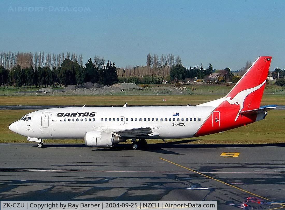 ZK-CZU, 1994 Boeing 737-33A C/N 27267, Boeing 737-33A [27267] (QANTAS/Jet Connect) Christchurch-Int'l~ZK 25/09/2004