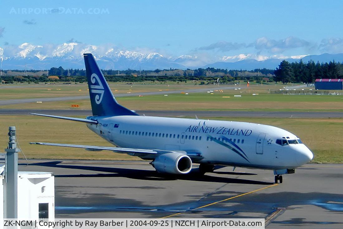 ZK-NGM, 1995 Boeing 737-3K2 C/N 28085, Boeing 737-3K2 [28085] (Air New Zealand) Christchurch-Int'l~ZK 25/09/2004