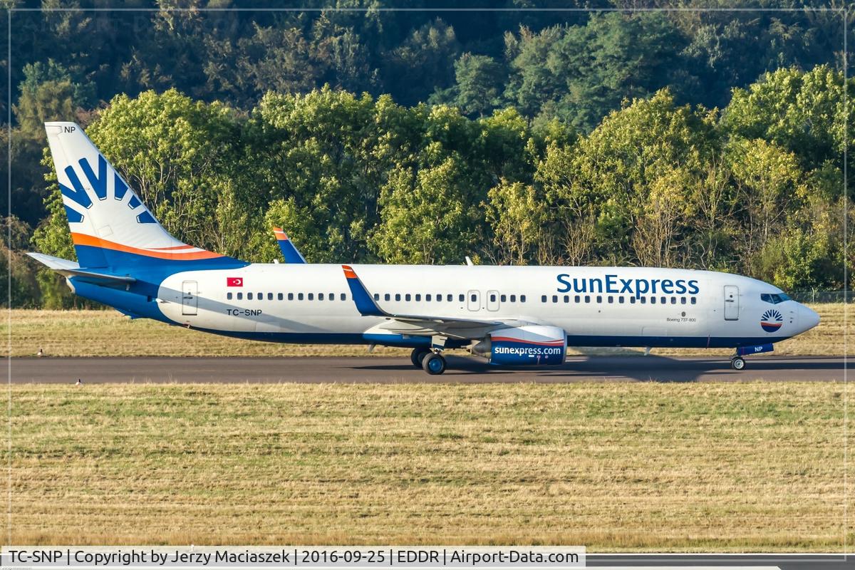 TC-SNP, 2010 Boeing 737-8HC C/N 40777, Boeing 737-8HC,