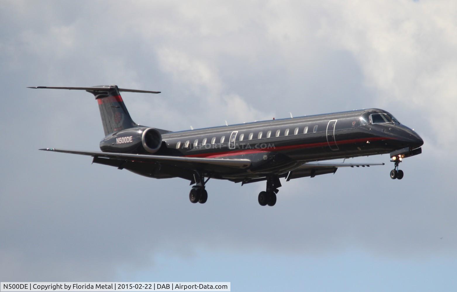 N500DE, 1998 Embraer EMB-145EP (ERJ-145EP) C/N 145084, Dale Earnhardt Inc