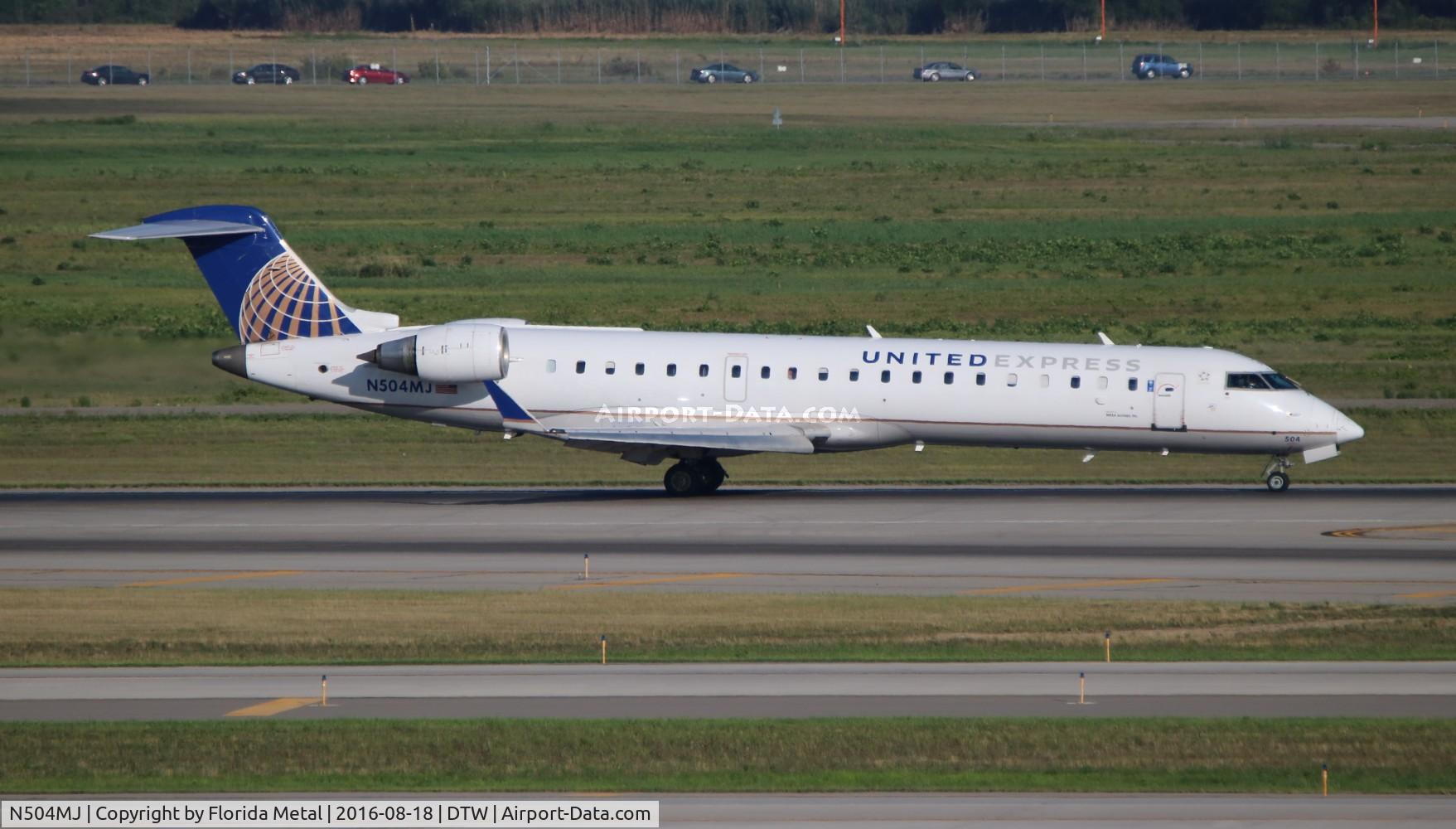 N504MJ, 2002 Bombardier CRJ-700 (CL-600-2C10) Regional Jet C/N 10066, United Express