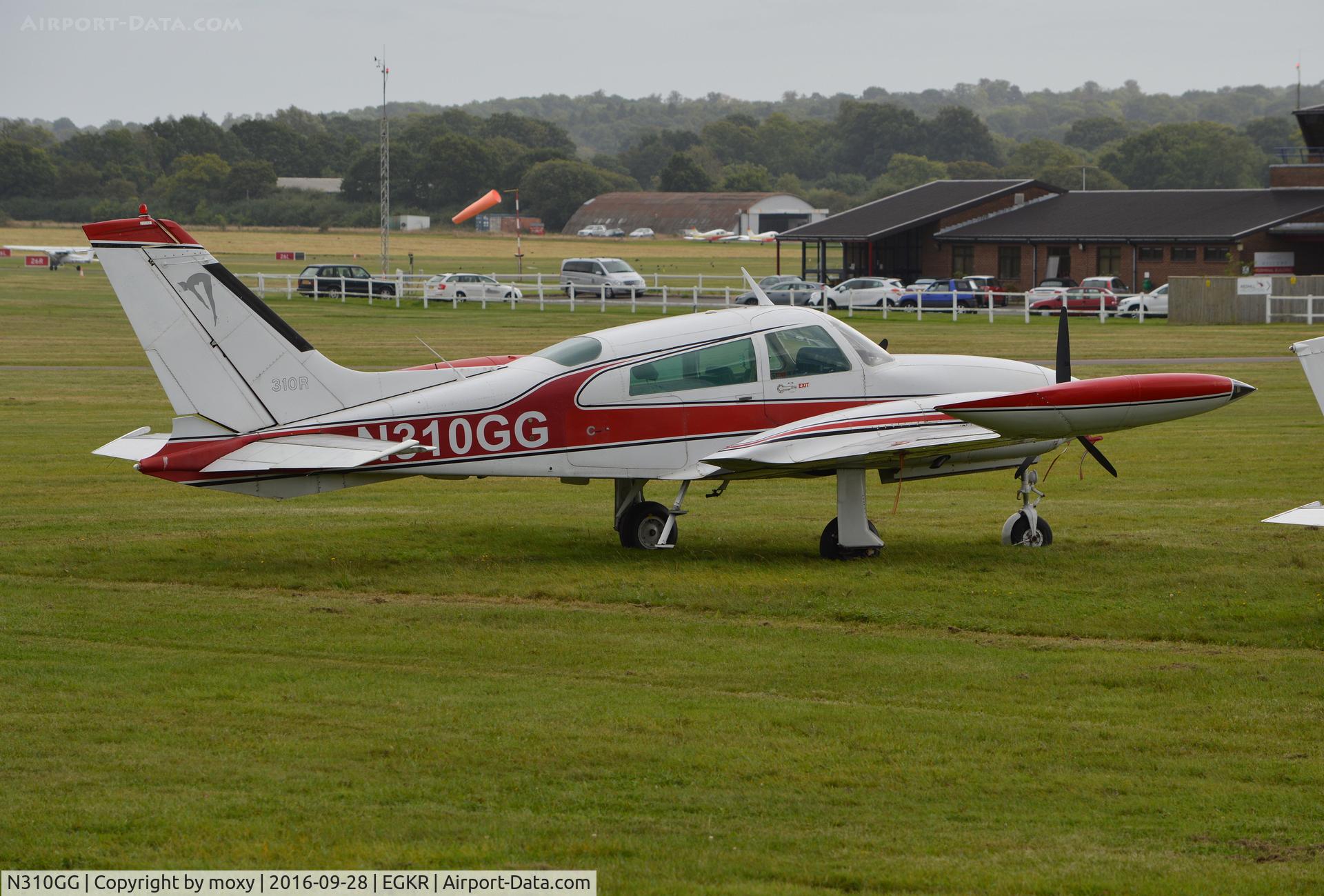 N310GG, 1979 Cessna 310R C/N 310R-1585, Cessna 310R at Redhill.