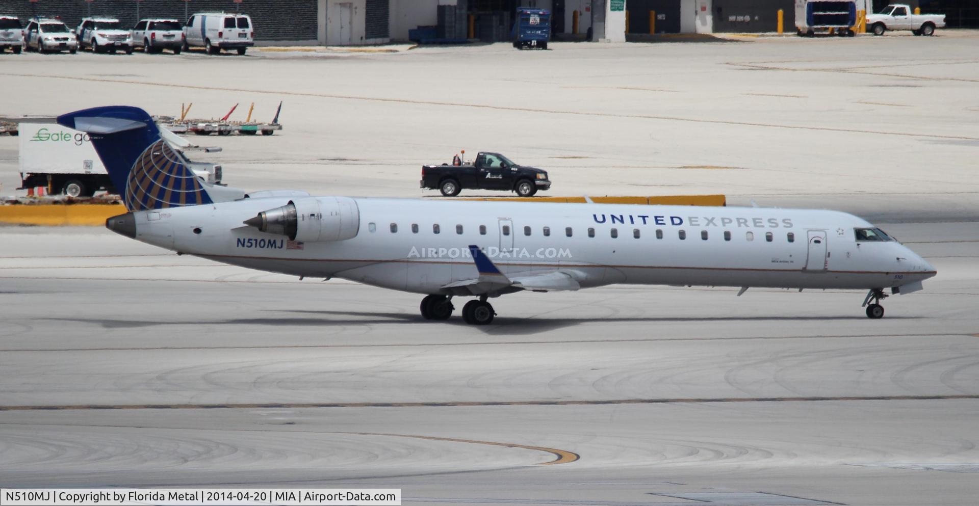 N510MJ, 2003 Bombardier CRJ-700 (CL-600-2C10) Regional Jet C/N 10101, United Express