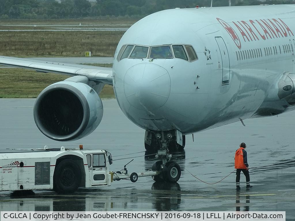 C-GLCA, 1991 Boeing 767-375 C/N 25120, Air Canada to Montreal.