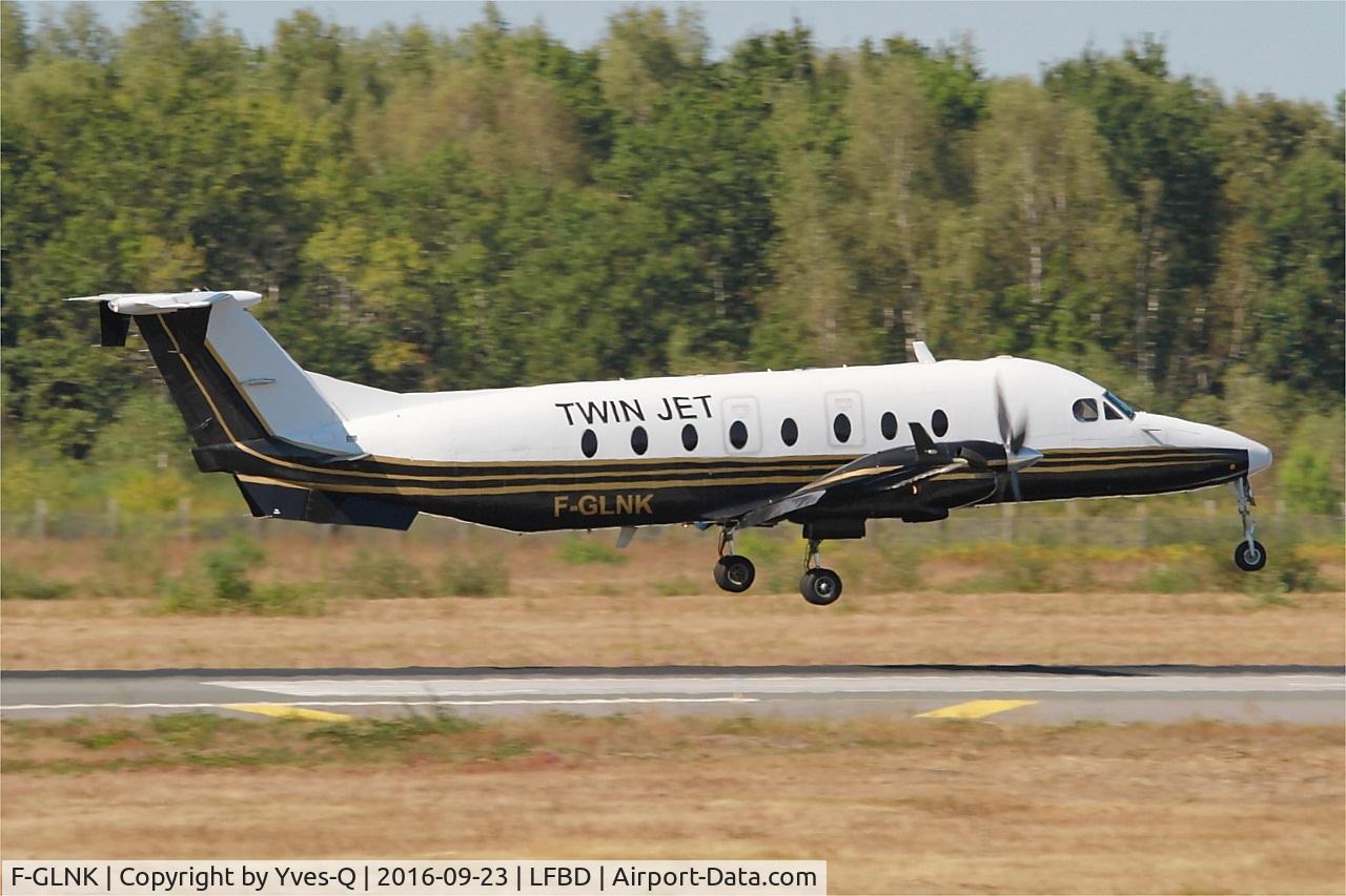 F-GLNK, 1997 Beech 1900D C/N UE-269, Beech 1900D, Landing rwy 05, Bordeaux Mérignac airport (LFBD-BOD)