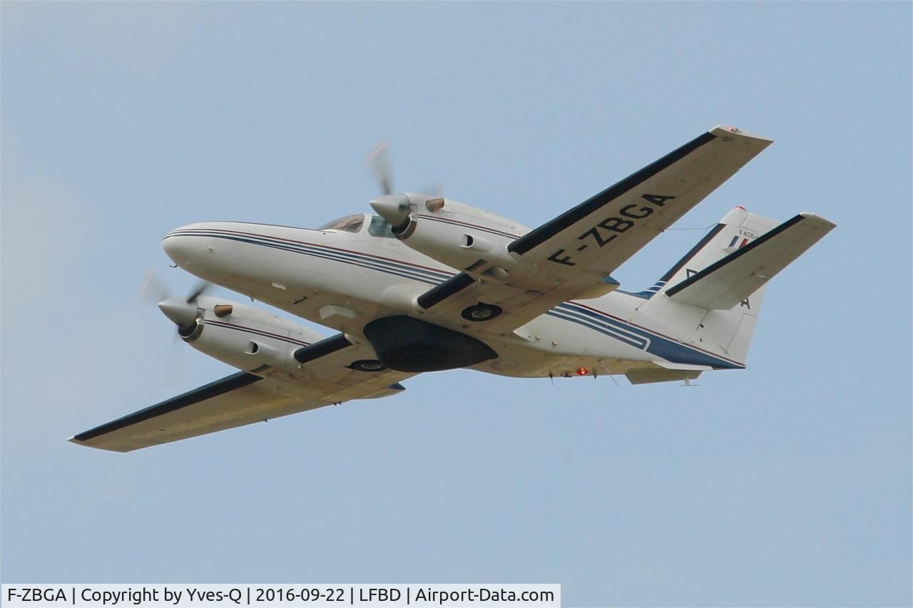 F-ZBGA, Reims F406 Vigilant C/N F406-0086, Reims F406 Caravan II, Take off rwy 23, Bordeaux Mérignac airport (LFBD-BOD)
