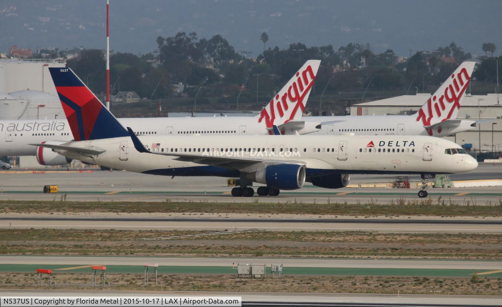 N537US, 1996 Boeing 757-251 C/N 26484, Delta