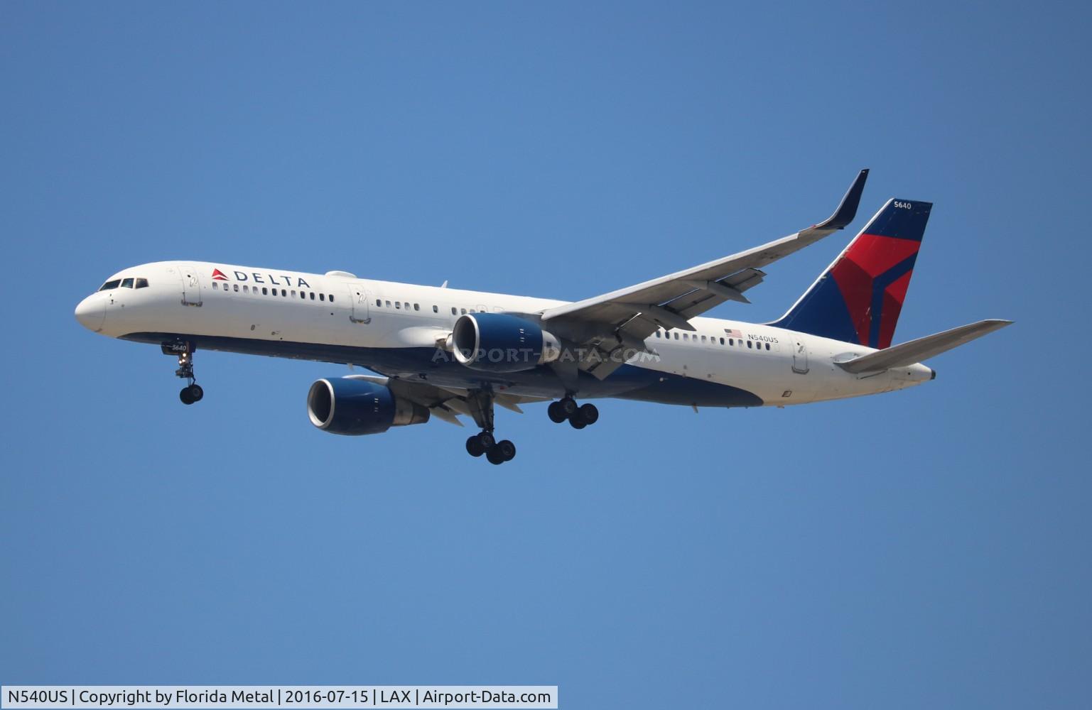 N540US, 1996 Boeing 757-251 C/N 26487, Delta