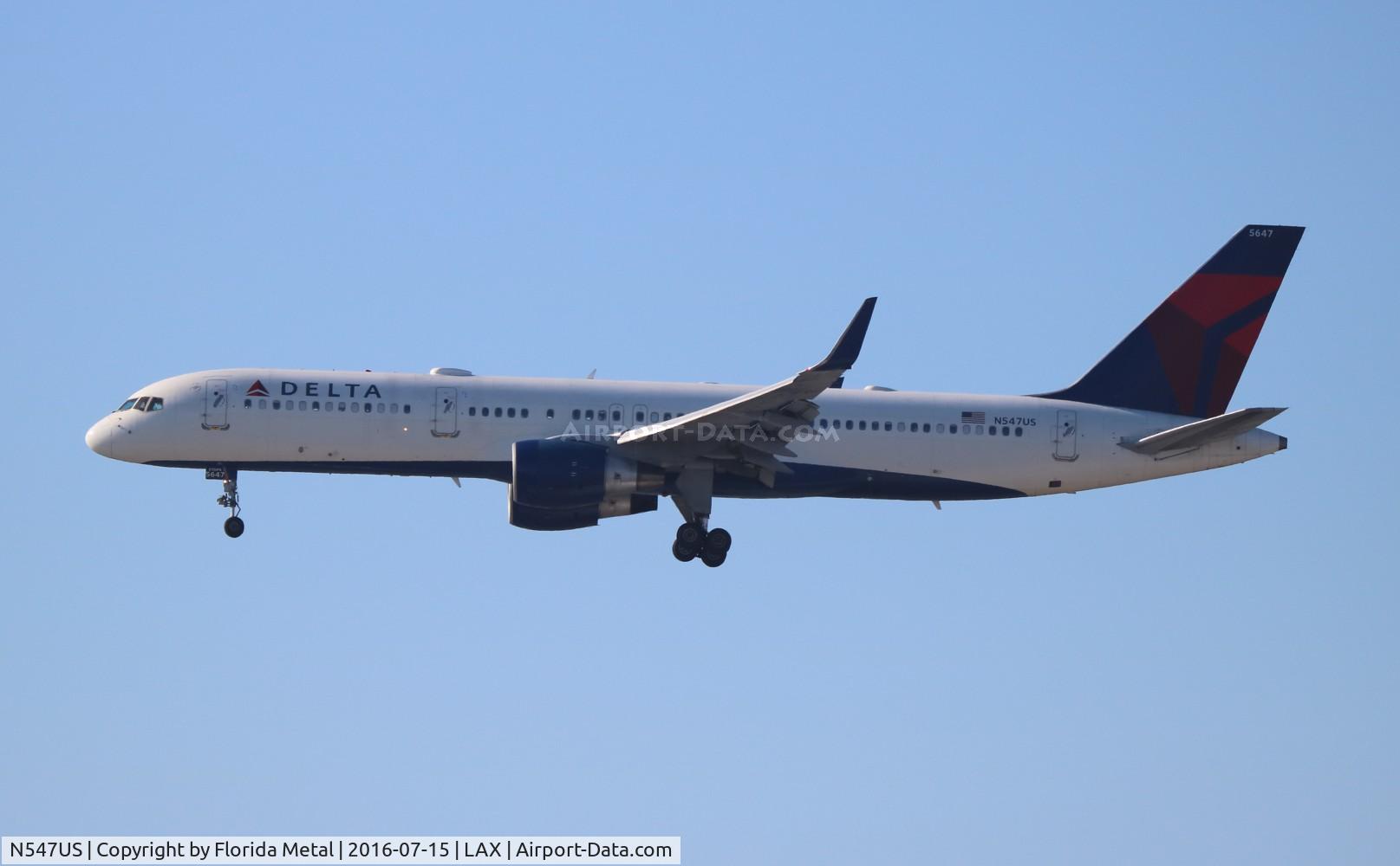 N547US, 1996 Boeing 757-251 C/N 26494, Delta