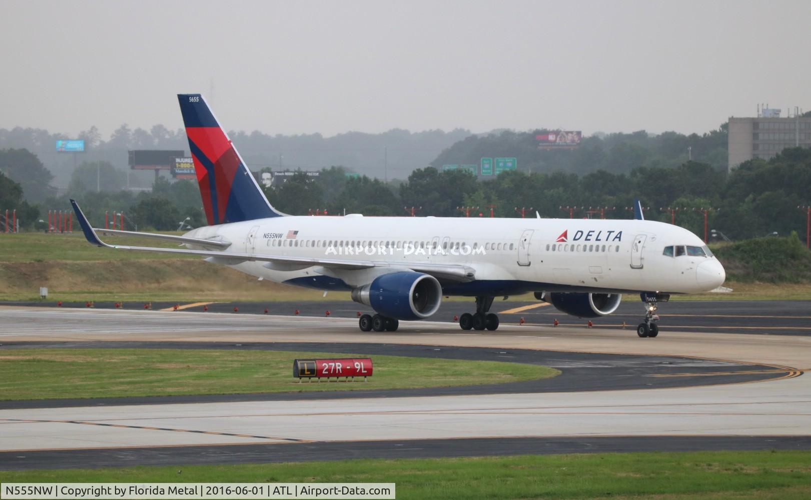 N555NW, 2002 Boeing 757-251 C/N 33391, Delta