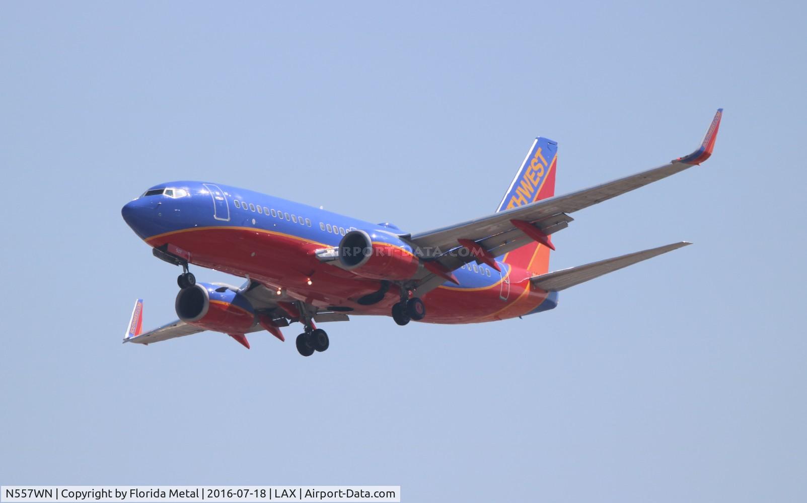 N557WN, 2000 Boeing 737-790 C/N 30166, Southwest