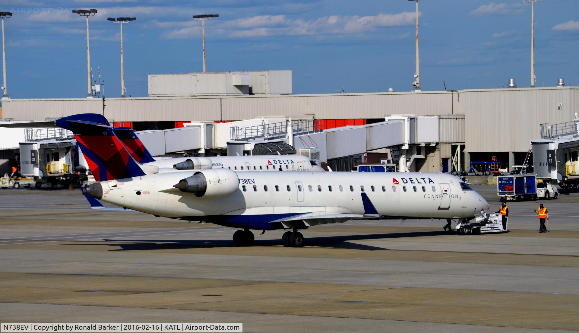 N738EV, 2004 Bombardier CRJ-701 (CL-600-2C10) Regional Jet C/N 10146, Taxi Atlanta