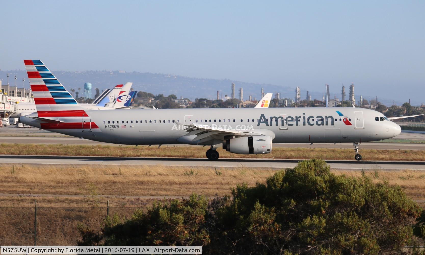 N575UW, 2014 Airbus A321-231 C/N 5980, American