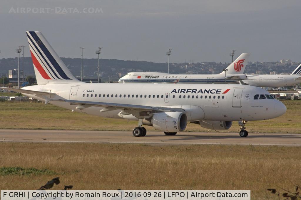 F-GRHI, 2000 Airbus A319-111 C/N 1169, Take Off