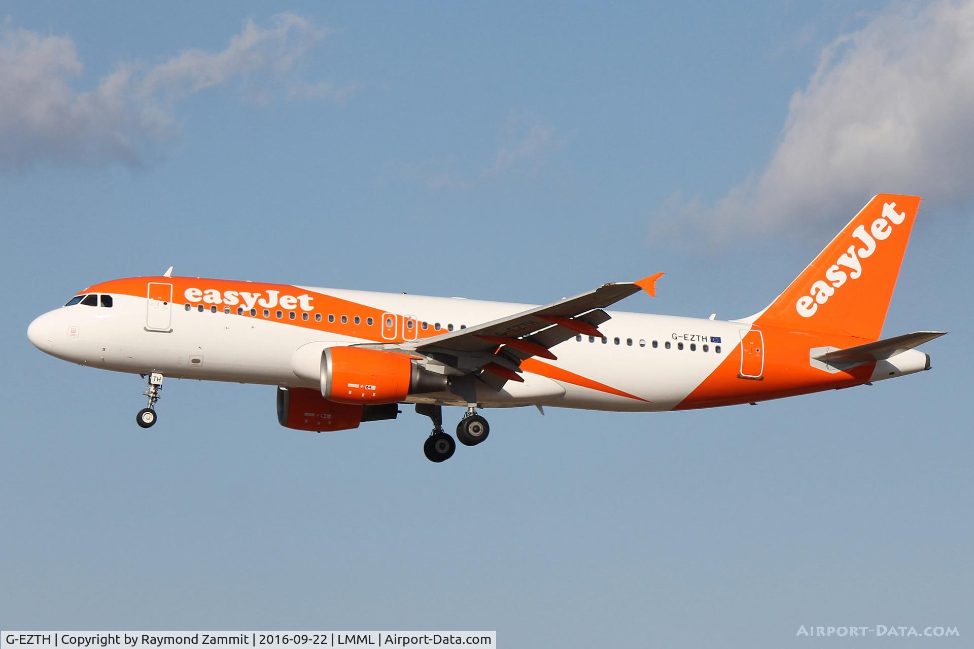 G-EZTH, 2009 Airbus A320-214 C/N 3953, A320 G-EZTH Easyjet