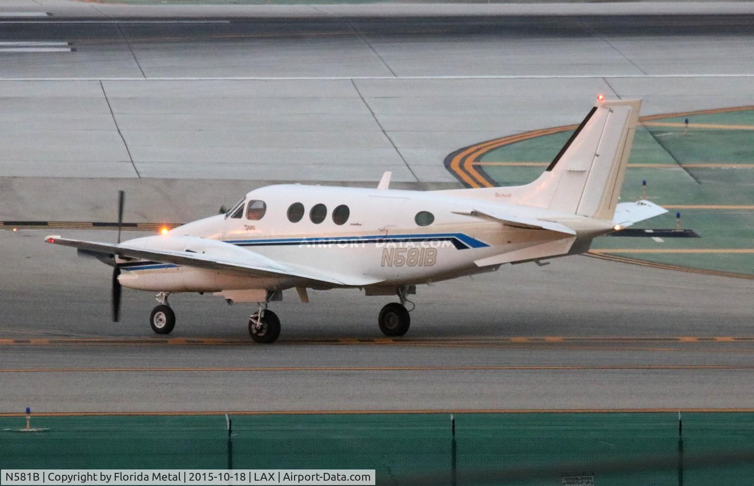 N581B, 1988 Beech C90A King Air C/N LJ-1170, Beech C90A