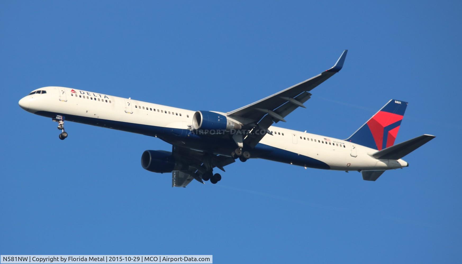 N581NW, 2002 Boeing 757-351 C/N 32982, Delta