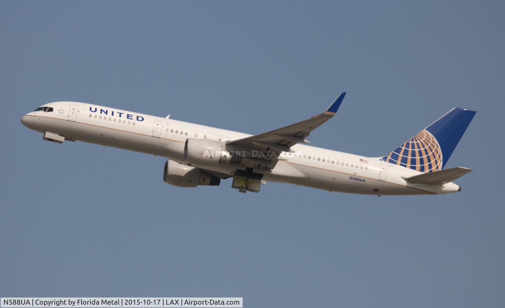 N588UA, 1993 Boeing 757-222 C/N 26717, United