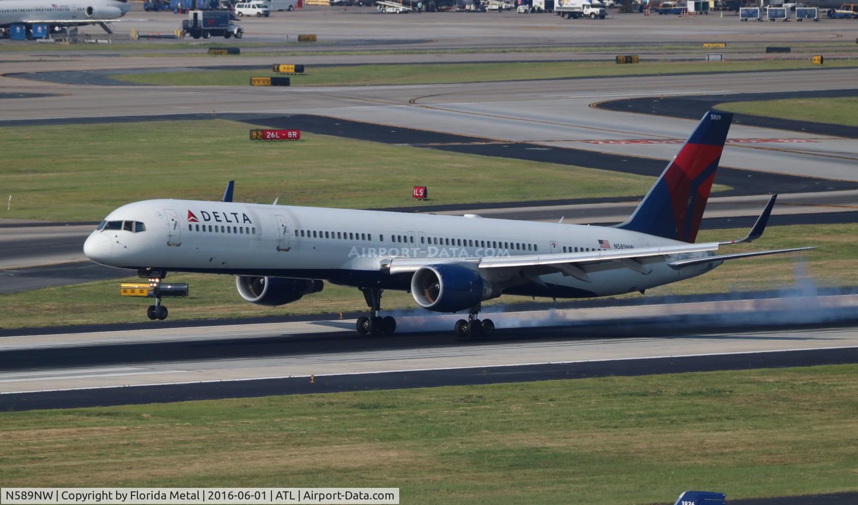 N589NW, 2003 Boeing 757-351 C/N 32989, Delta