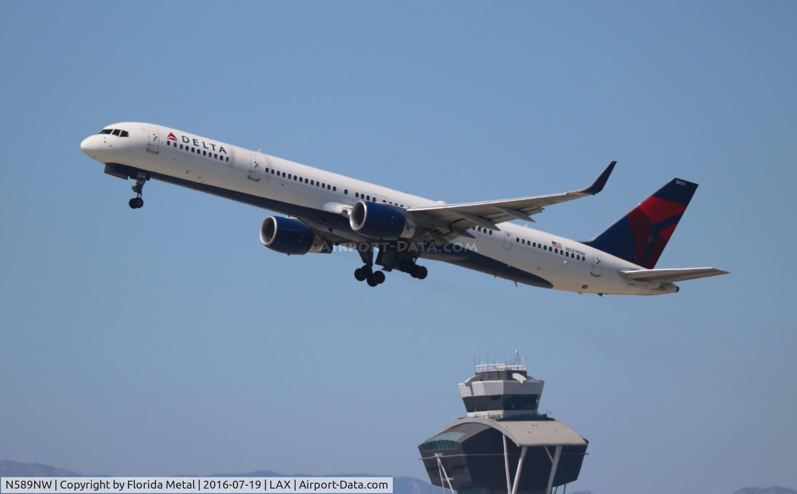 N589NW, 2003 Boeing 757-351 C/N 32989, Delta