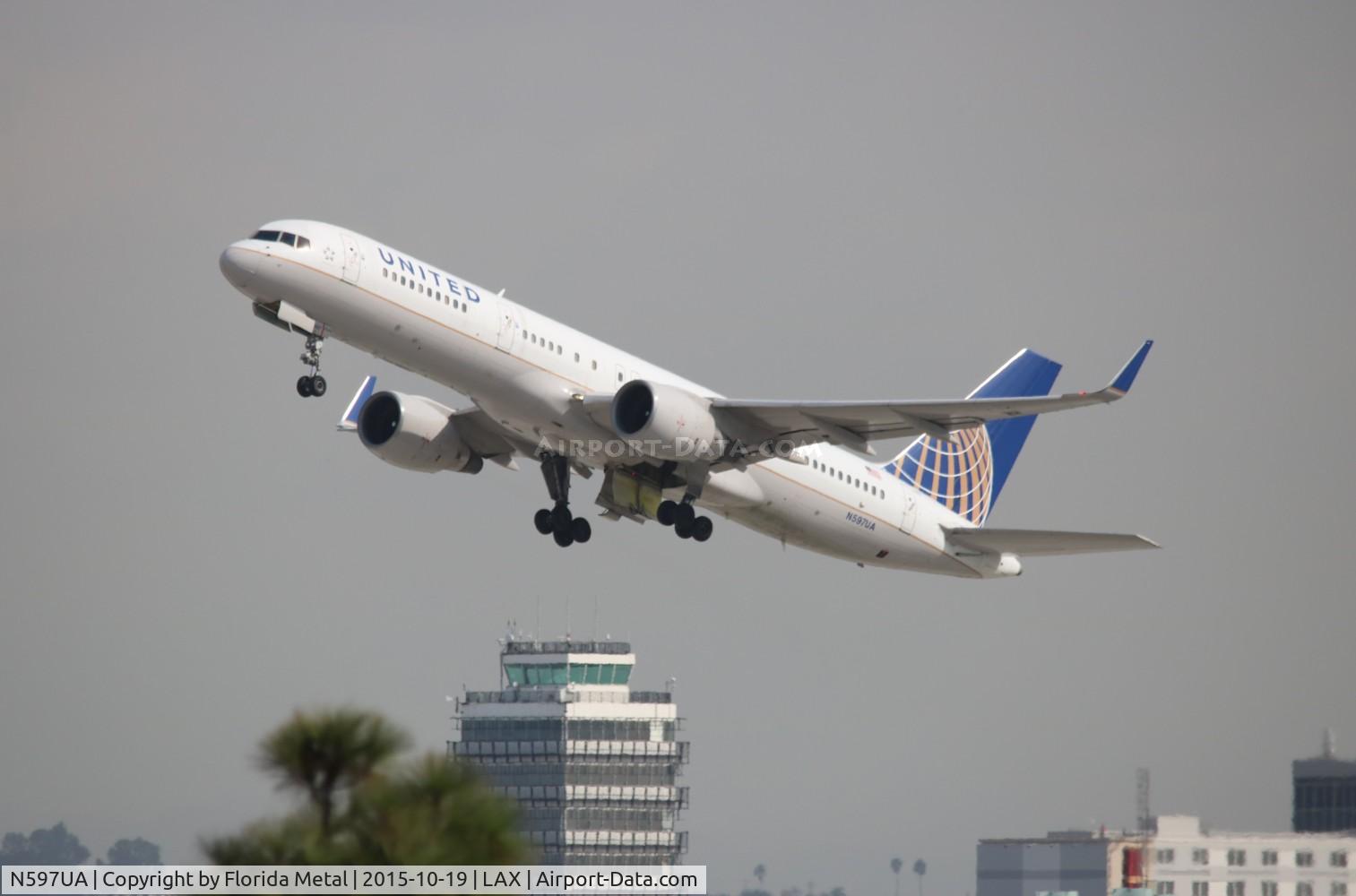 N597UA, 1998 Boeing 757-222 C/N 28750, United