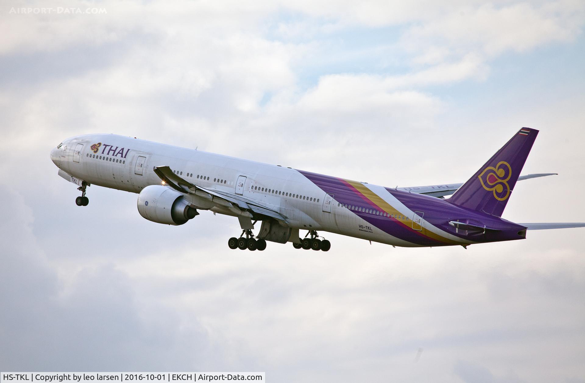 HS-TKL, 2012 Boeing 777-3AL/ER C/N 41521, Copenhagen 1.10.16