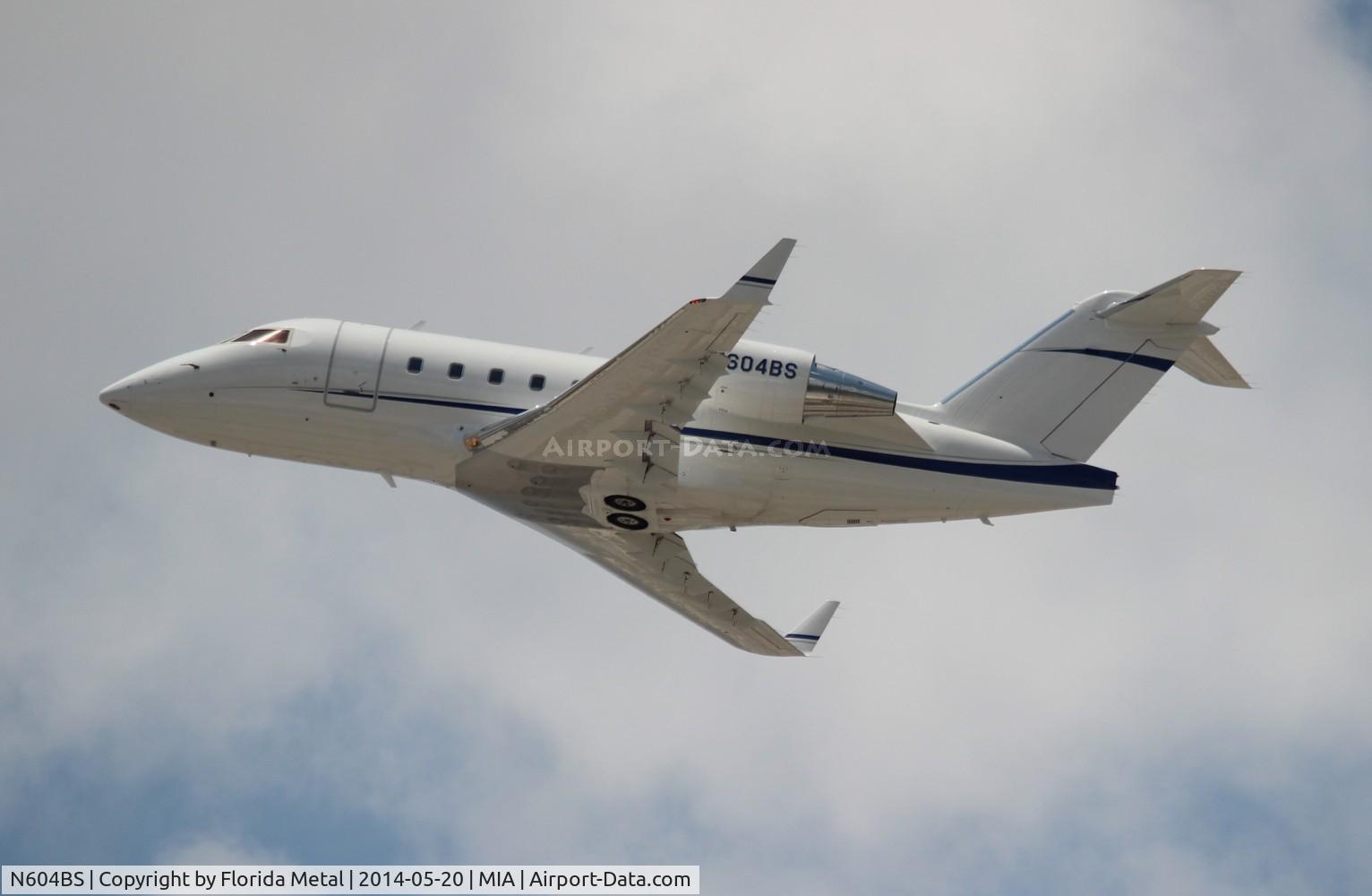 N604BS, 2003 Bombardier Challenger 604 (CL-600-2B16) C/N 5560, Challenger 604