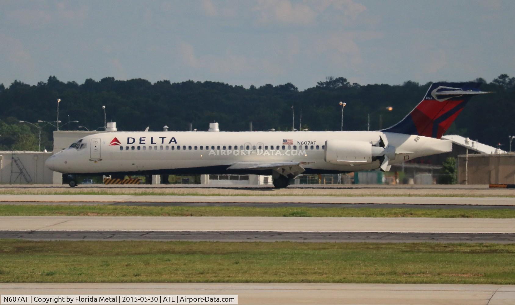 N607AT, 2000 Boeing 717-200 C/N 55074, Delta