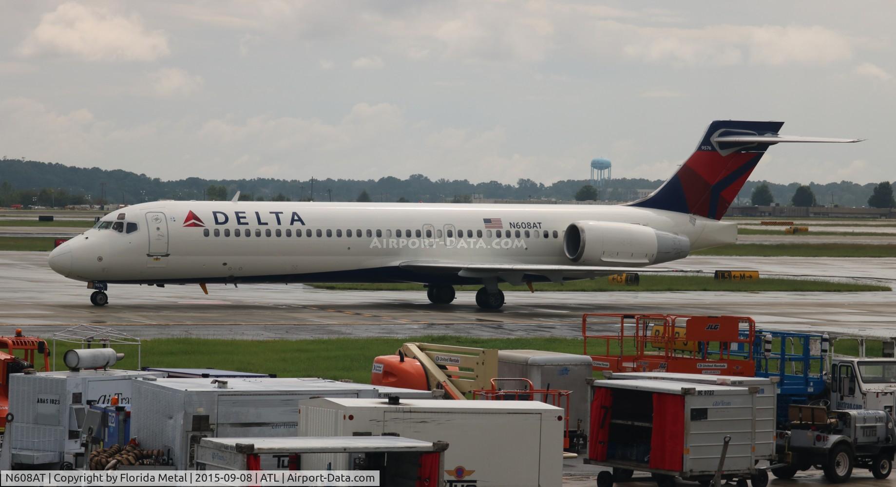 N608AT, 2000 Boeing 717-200 C/N 55081, Delta